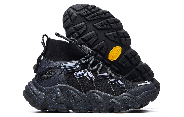 Shop (W) FILA Apennines Baskets Chunky Noir Basses A52W042501FBK