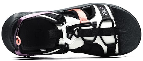 (W) FILA 运动休闲凉鞋 白色 A12W122607FGY Lookbook (W) FILA 运动休闲凉鞋 白色 A12W122607FGY