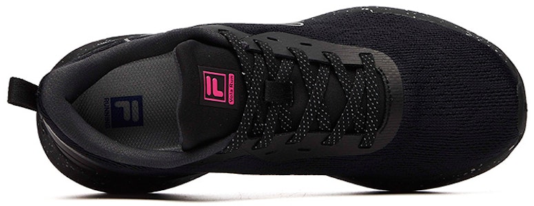 (W) FILA アスレチック ローカット 黒/銀 A12W112205FBS Lookbook (W) FILA アスレチック ローカット 黒/銀 A12W112205FBS