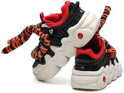 (W) FILA Barricade 2 黑色运动鞋 F12W216123FBG Shop (W) FILA Barricade 2 黑色运动鞋 F12W216123FBG