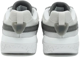 Shop (W) Sepatu Basket FILA Barricade 'Abu Putih' T12W333201FNQ