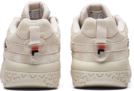 (W) FILA 低帮篮球鞋 米色 F12W031228FOM Shop (W) FILA 低帮篮球鞋 米色 F12W031228FOM