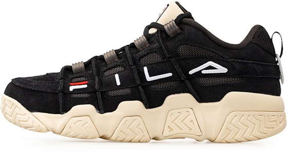 Fila Fusion 斐樂潮牌 BarricadeLow 突破者 復古籃球鞋 女款 黑白 Buy Fila Fusion 斐樂潮牌 BarricadeLow 突破者 復古籃球鞋 女款 黑白