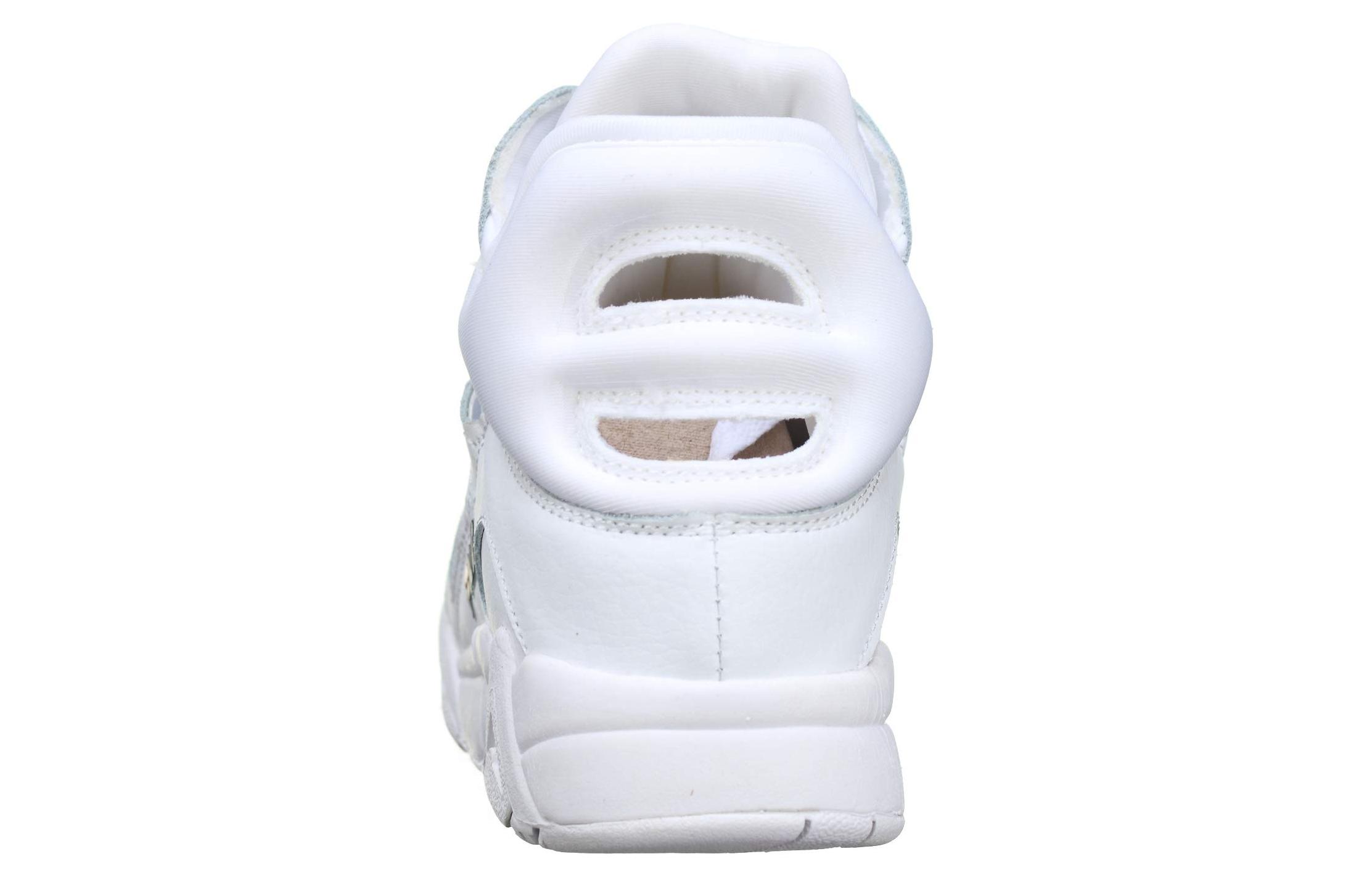 Shop (W) FILA Cage VNTG Wit F12W031229FWT