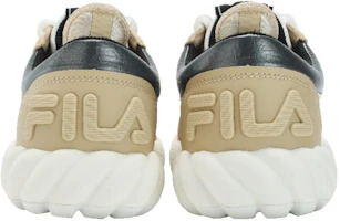 Purchase FILA斐樂 Campos 防滑減震 低筒 帆布鞋 女款 椰漿白米黃色