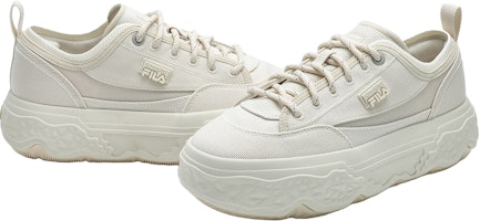 FILA斐樂 舒適休閒 防滑耐磨 低幫 帆布鞋 女款 白色 Lookbook FILA斐樂 舒適休閒 防滑耐磨 低幫 帆布鞋 女款 白色