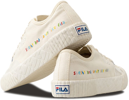 (W) Kasut FILA Carve Flattie Putih T12W034402FBB Lookbook (W) Kasut FILA Carve Flattie Putih T12W034402FBB
