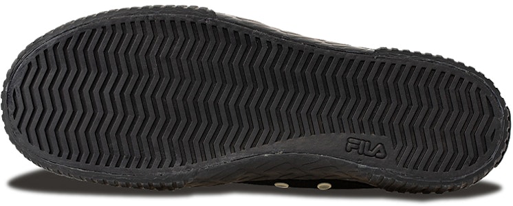 Fila Fusion 斐樂潮牌 Carve 潮流百搭 餅乾板鞋 女款 黑色 Shop Fila Fusion 斐樂潮牌 Carve 潮流百搭 餅乾板鞋 女款 黑色