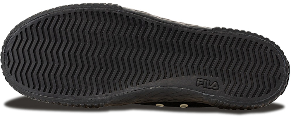 (W) FILA Carve Sneakers Hitam T12W034402FBK Shop (W) FILA Carve Sneakers Hitam T12W034402FBK