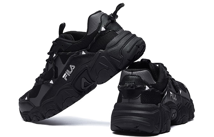 Shop (W) FILA Cat Claw Sepatu Kasual Olahraga 'Hitam' F52W242110FBK