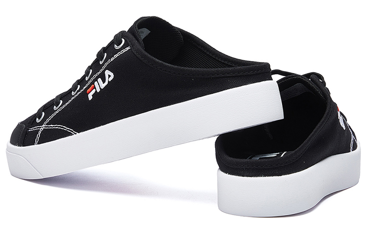 Shop (W) FILA CLASSIC KICKS MULE zapatillas de lona negras F12W024421FBK