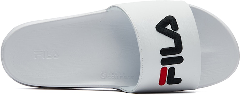 (W) FILA Sandal Klasik 'Putih' F12W124623FWT Lookbook (W) FILA Sandal Klasik 'Putih' F12W124623FWT