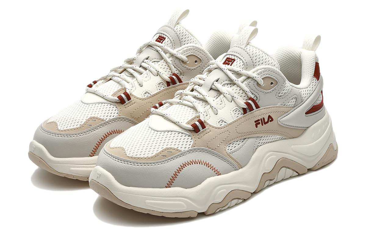 Lookbook (W) FILA Collina Sneakers 'Putih Kelabu Beige' F12W332121FWM