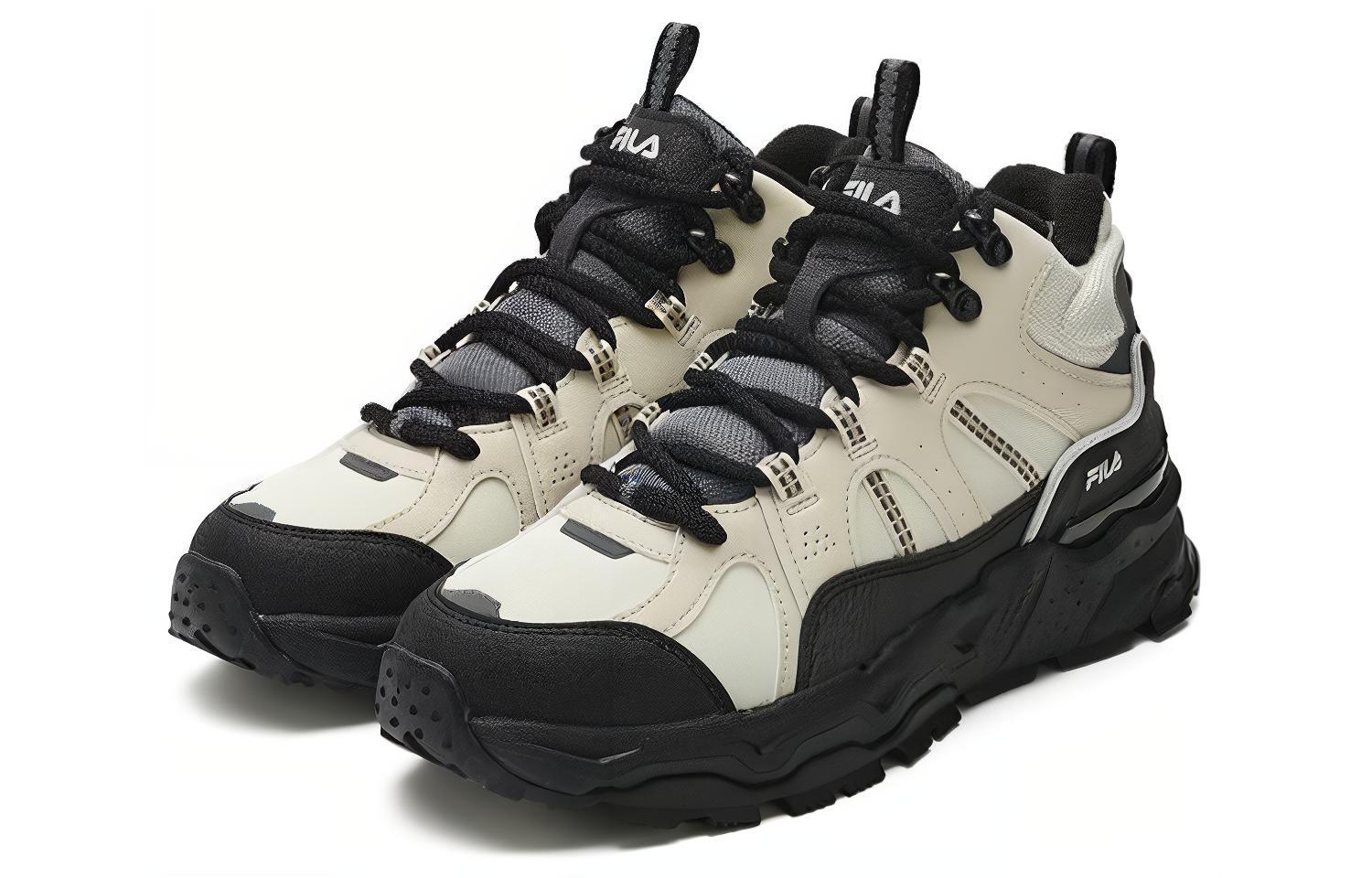 Shop (W) FILA 快適万能シューズ 白黒 (FILA Kaiteki Bannō Shūzu ShiroKuro) F12W342125FBW