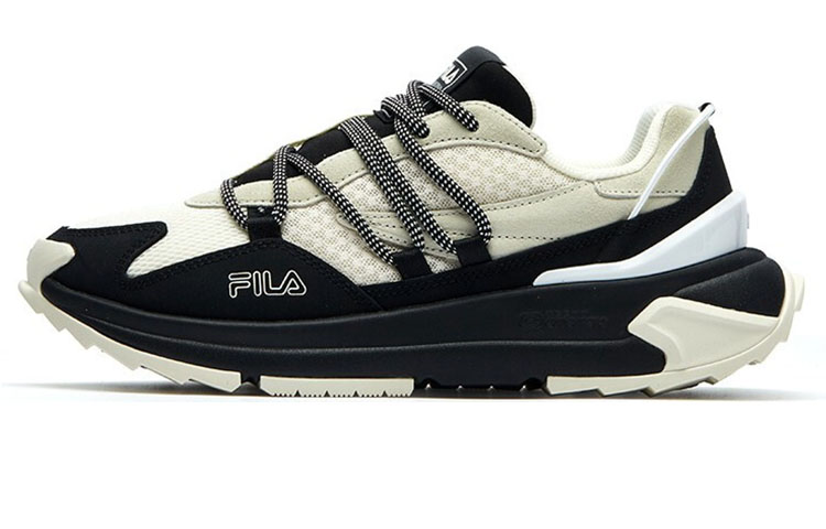 (Women) FILA Corsa Low Chunky Sneakers White/Black F12W134145FVB