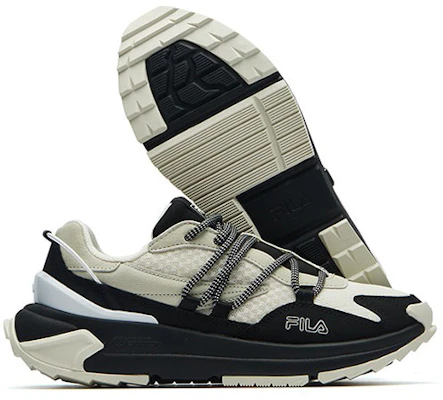 (W) FILA Corsa Low Chunky Sneakers Putih/Hitam F12W134145FVB Purchase (W) FILA Corsa Low Chunky Sneakers Putih/Hitam F12W134145FVB