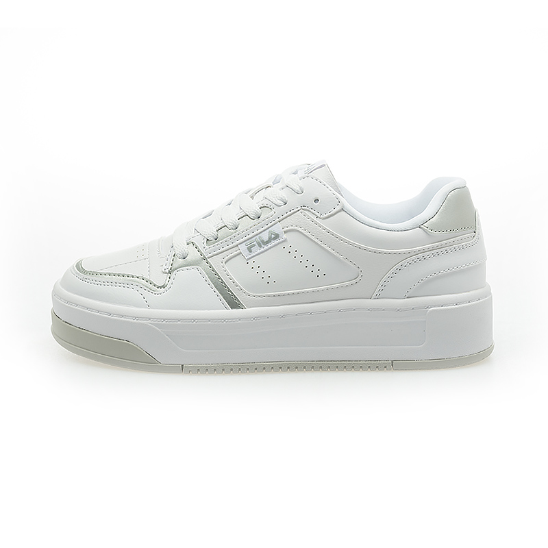 (W) FILA Court Ball Classic Sneaker