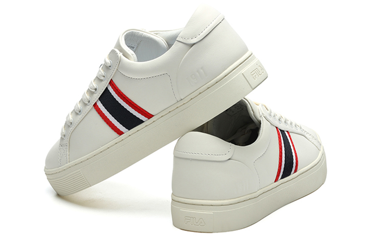 (W) FILA Low-Top Sneakers 'White Red Black' 圖 4