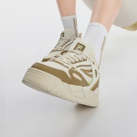 FILA斐樂 防滑耐磨 低幫 板鞋 女款 白褐 Sizing FILA斐樂 防滑耐磨 低幫 板鞋 女款 白褐