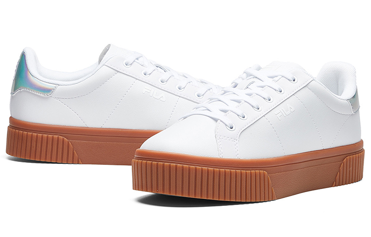 Shop (W) FILA Court Deluxe Low Sneakers Bianche/Marroni T12W024301FWH