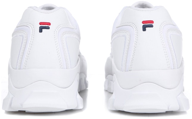 Fila 斐樂 CrossTraining系列 復古風潮鞋 白色 韓風 Lookbook Fila 斐樂 CrossTraining系列 復古風潮鞋 白色 韓風