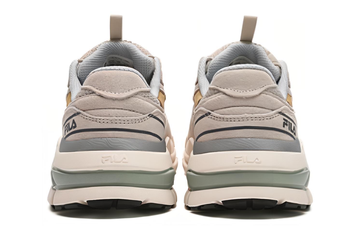 Shop FILA斐樂 DECODER 舒適百搭 低筒 運動鞋 女款 灰色