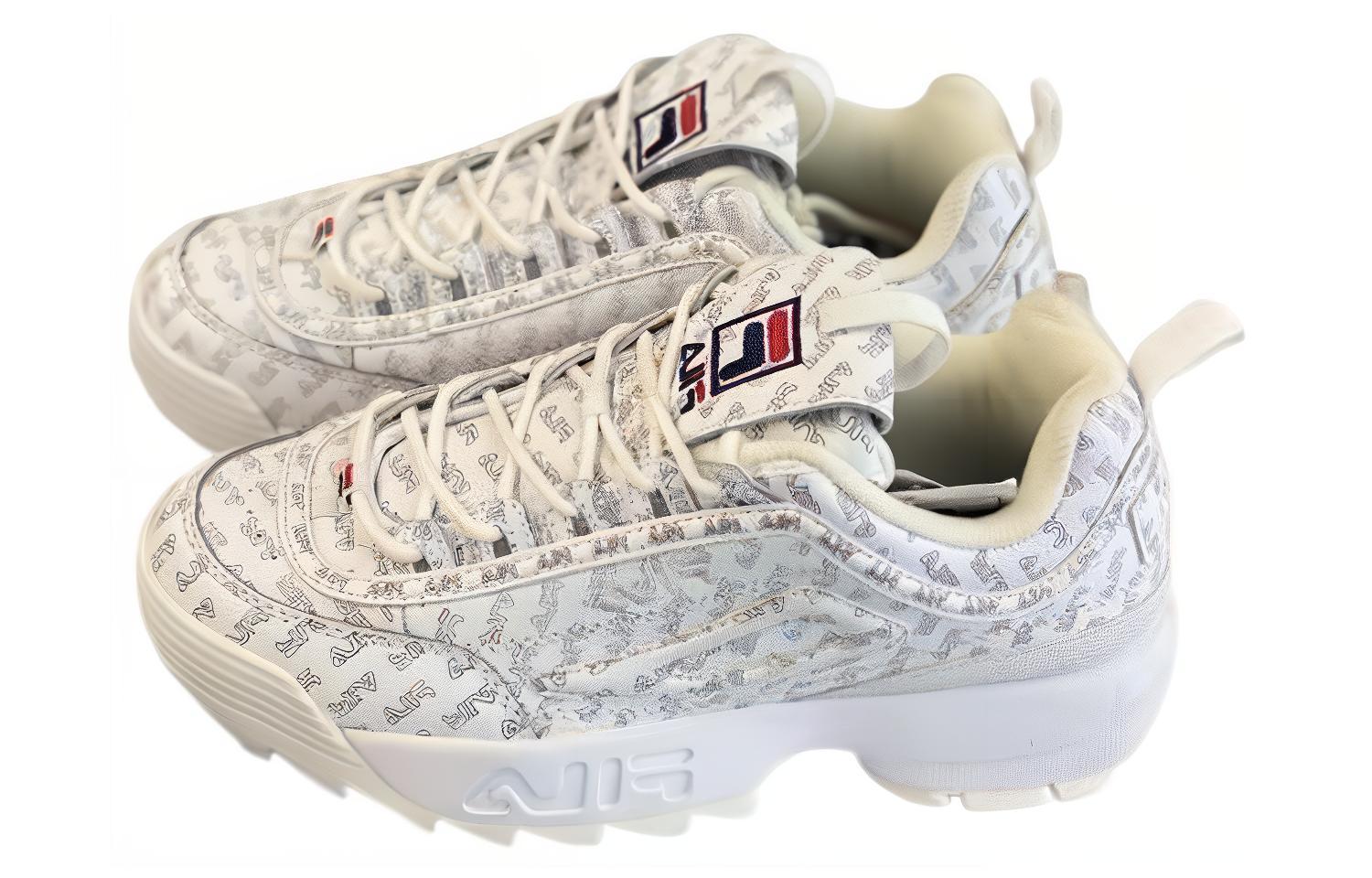Lookbook (W) FILA ディスラプター2 マルチロゴ (FILA Disruptor 2 Multi Logo) 5FM00597-125
