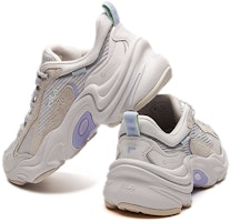 Fila 斐樂 緩震耐磨增高厚底老爹鞋 女款 灰色 Shop Fila 斐樂 緩震耐磨增高厚底老爹鞋 女款 灰色