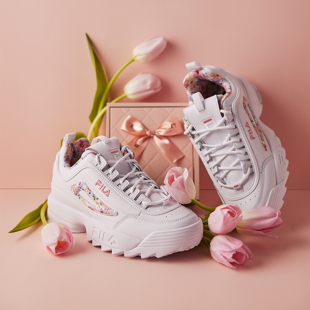 (W) FILA Disruptor II Flower  Dad Shoes White