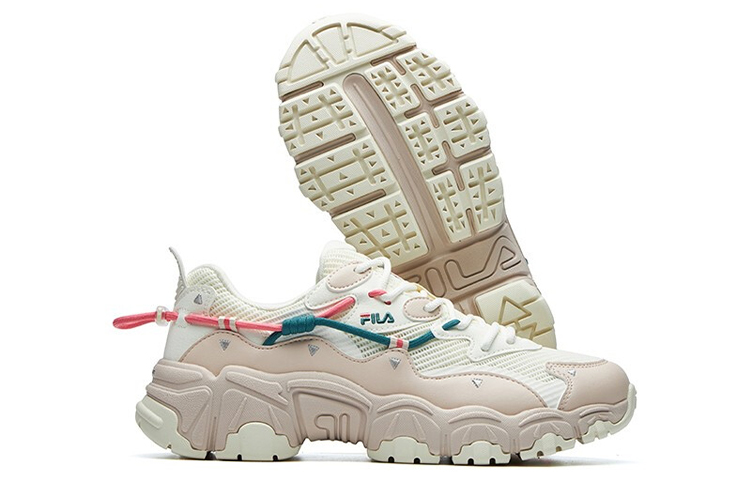 Details for (W) フィラ キャットダッドシューズ 白 (Fila Cat Dad Shoes 白) F12W124144FSW