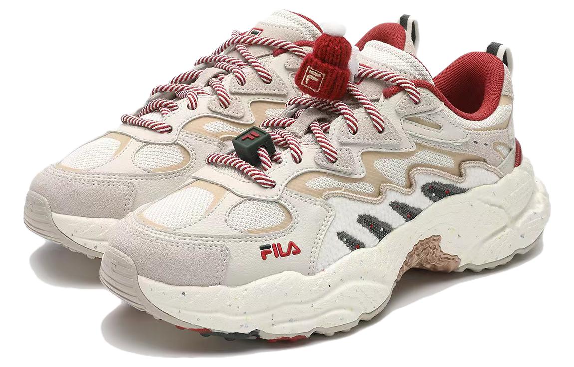 Lookbook (W) 휠라 디스럽터 로우 "크리스마스 베이지 레드" F12W411120FWL