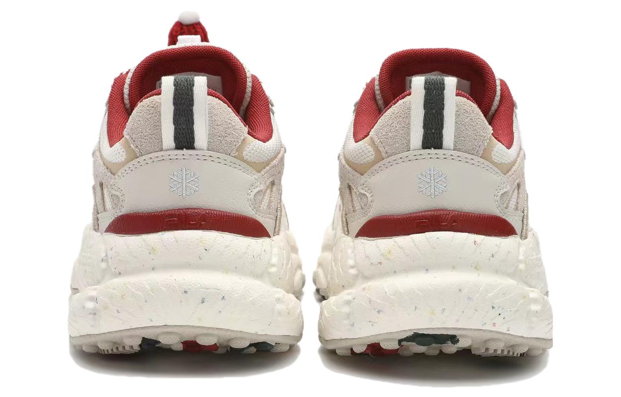 Shop (W) 휠라 디스럽터 로우 "크리스마스 베이지 레드" F12W411120FWL