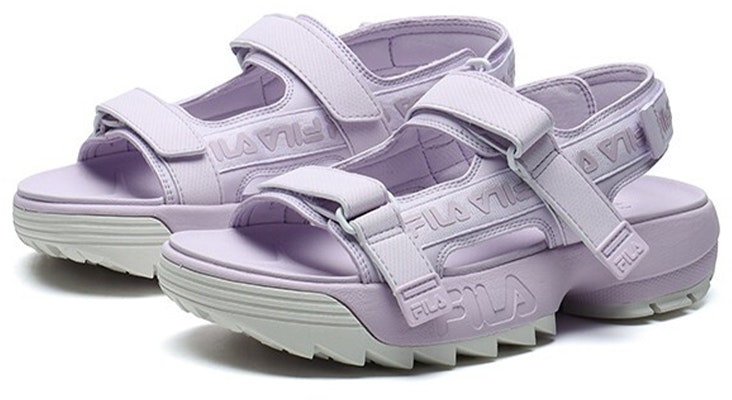 (W) 휠라 디스럽터 스포츠샌들 퍼플 F12W114538FLA Lookbook (W) 휠라 디스럽터 스포츠샌들 퍼플 F12W114538FLA