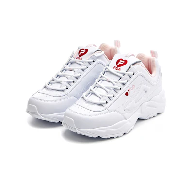 (W) FILA Distracer Casual Shoes White White color