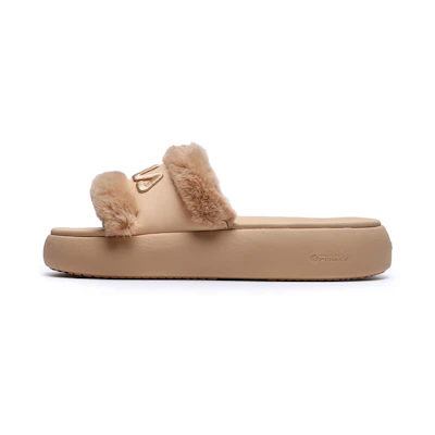 (W) FILA Donut Furry 'Tan'