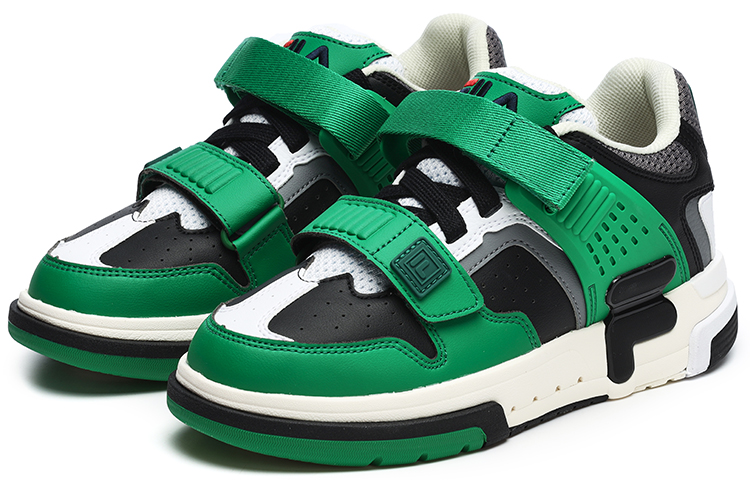Lookbook (W) FILA Doppio Low 'Hitam Minyak Hijau' F12W241206FBJ