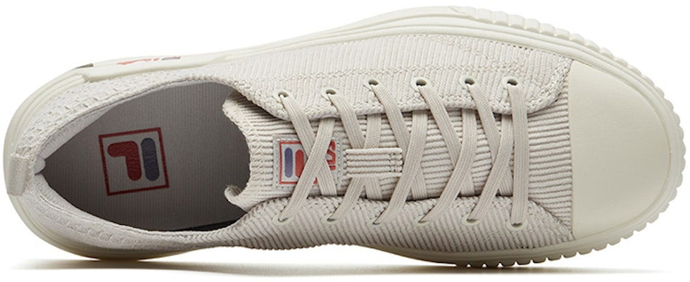 (W) FILA Sepatu Rendah Fashion Court Putih Krem F12W134343FWS Shop (W) FILA Sepatu Rendah Fashion Court Putih Krem F12W134343FWS