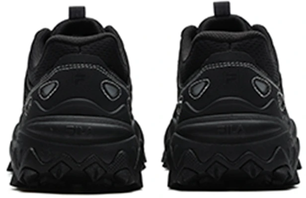 FILA斐樂 Fellow 2 歐客漫2 低幫 運動休閒鞋 女款 黑 Shop FILA斐樂 Fellow 2 歐客漫2 低幫 運動休閒鞋 女款 黑