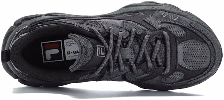 FILA斐樂 舒適百搭 時尚 耐磨防滑 低筒 老爹鞋 女款 灰黑色 Lookbook FILA斐樂 舒適百搭 時尚 耐磨防滑 低筒 老爹鞋 女款 灰黑色