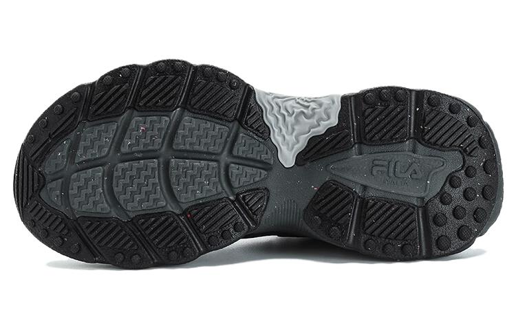 Shop FILA斐樂 舒適百搭 時尚 耐磨防滑 低筒 老爹鞋 女款 灰黑色