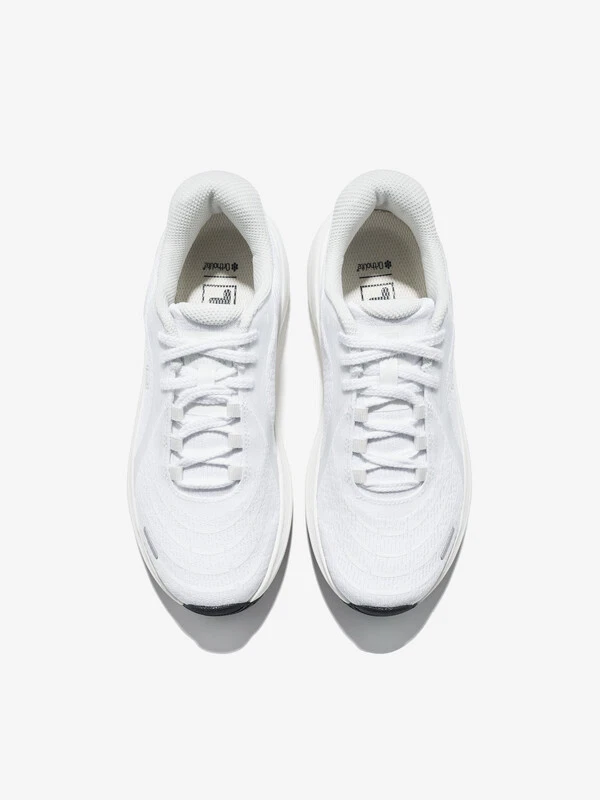 Shop (W) FILA Float Max 運動鞋 白色/白色/灰色 11001RM02855H101