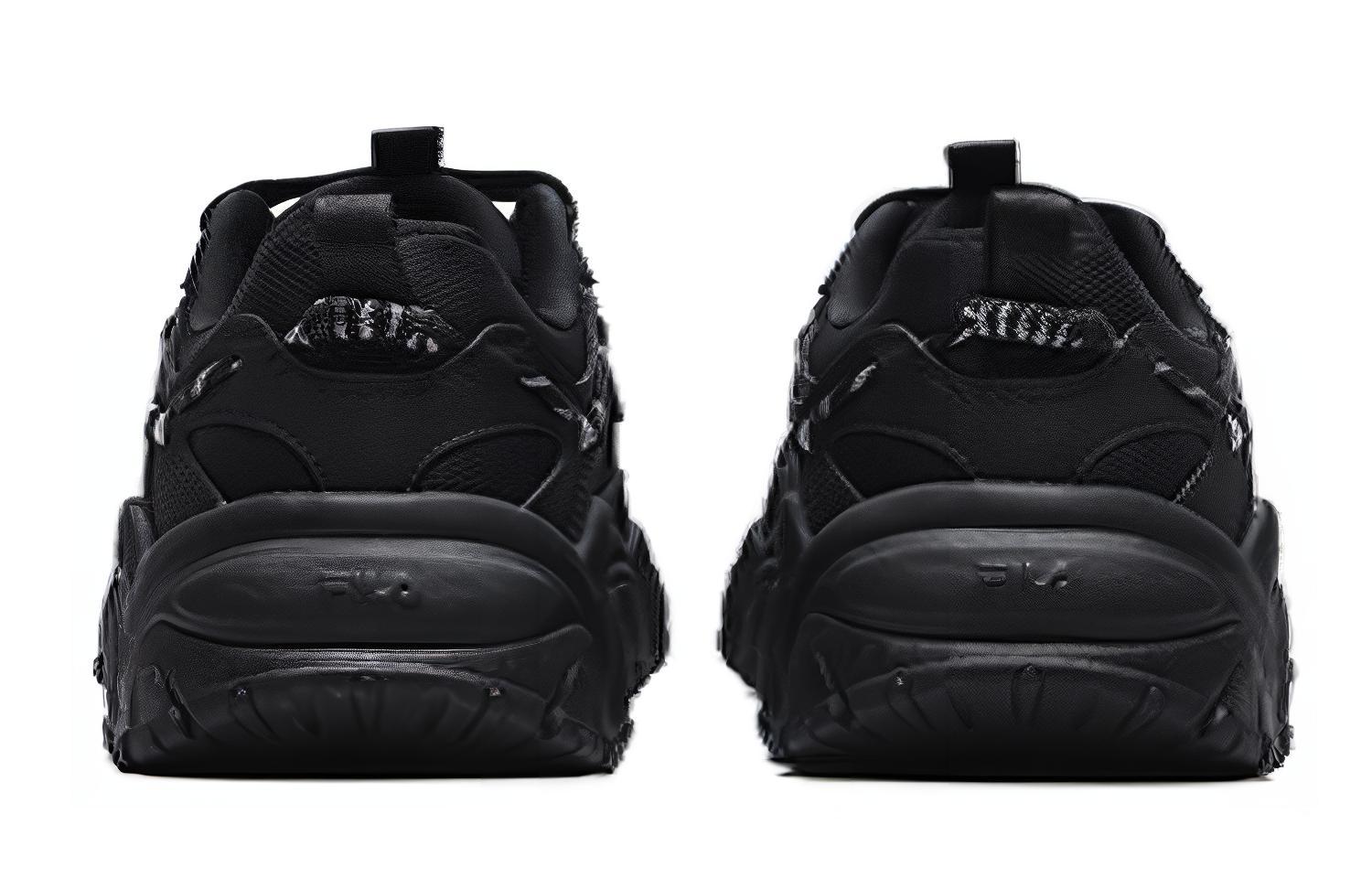 Lookbook (W) Sneakers FILA Fluid 4 'Hitam' F12W232127FBK