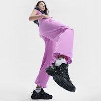 (W) FILA Fluid 5 'Keselesaan Hitam' F12W422103FBK Sizing (W) FILA Fluid 5 'Keselesaan Hitam' F12W422103FBK