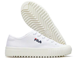 Shop Fila 斐樂 Fmc系列 Trail 軌跡 低筒帆布鞋 女款 白
