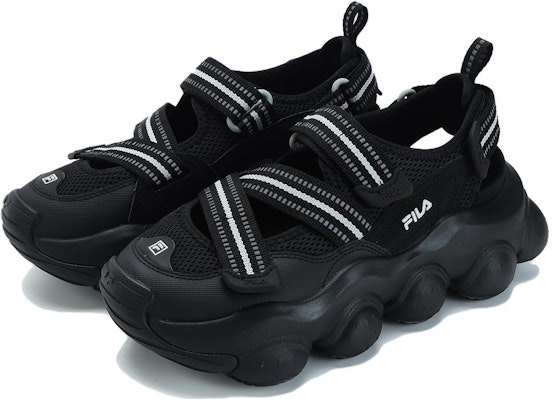 (Women) FILA Fragola Tracer shoes 'Black' F12W321403FBK Lookbook (Women) FILA Fragola Tracer shoes 'Black' F12W321403FBK