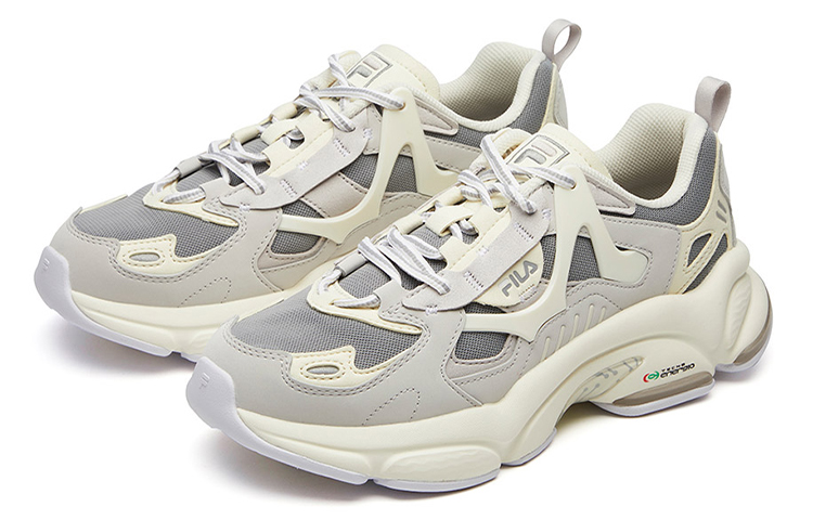 Shop Fila 斐樂 RJV 透氣耐磨防滑 低幫運動鞋 女款 合金灰