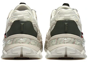 Shop (W) Sneakers FILA FUSION Bianco 'Putih Beige' T12W219102FRD