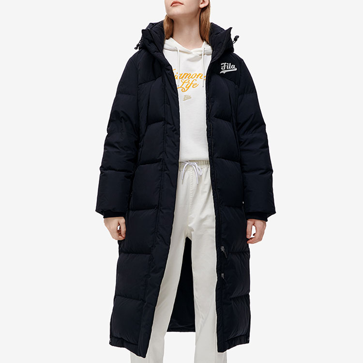 Details for (W) FILA Fusion Chaqueta Negra Larga con Capucha y Diseño de Parche con Letras. T11W242916FBK