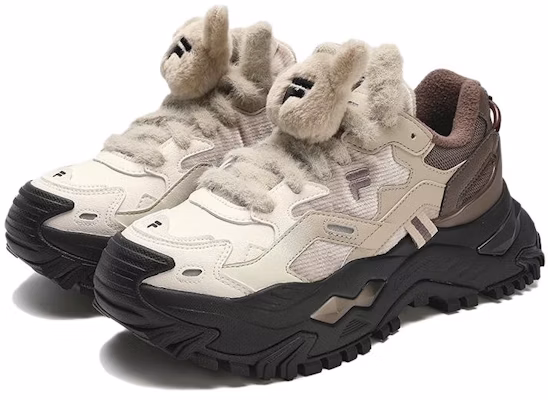 (W) FILA FUSION BIANCO Platform Sneakers 'Putih Beige Coklat' T12W341303FGF Lookbook (W) FILA FUSION BIANCO Platform Sneakers 'Putih Beige Coklat' T12W341303FGF