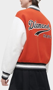 (W) FILA Fusion 休闲保暖棒球棉服外套 - 乒乓橙色. T11W412901F-OR Shop (W) FILA Fusion 休闲保暖棒球棉服外套 - 乒乓橙色. T11W412901F-OR